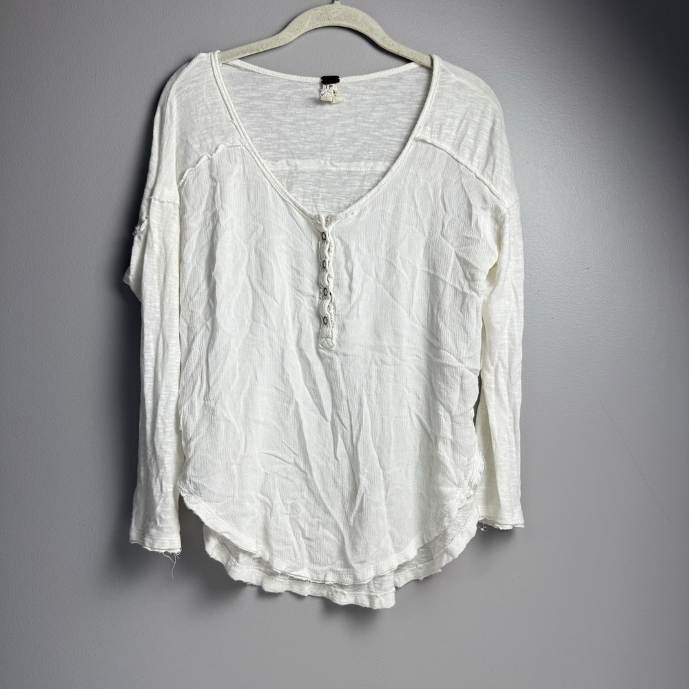 Free People White Boho Long Sleeve Embroidered Top Size XS V Neck